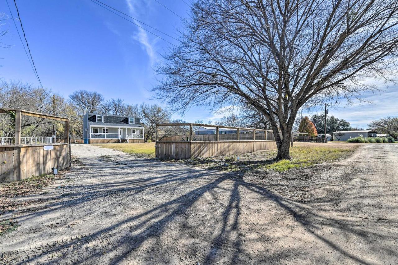 Bright Brownwood Home With On-Site River Access! Exterior photo